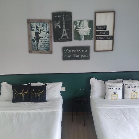 Symphony Suite @ The Wave Malacca Esterno foto