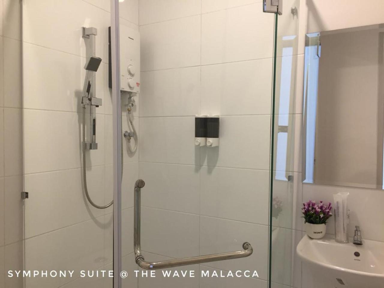 Symphony Suite @ The Wave Malacca Esterno foto